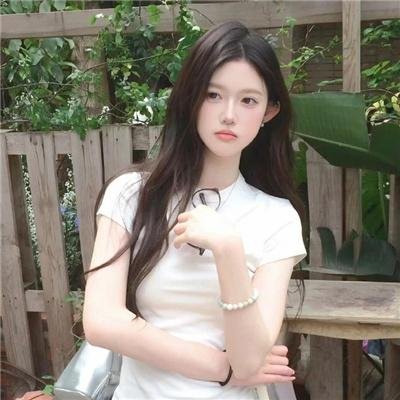 害羞机关枪少女